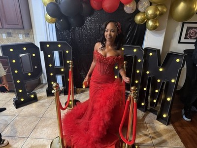 Custommade Red Off-Shoulder Sweetheart Beaded Sequin Long Gown Train S