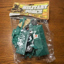 Vintage Hunson Vehicles Soldiers Military Force Playset🔥