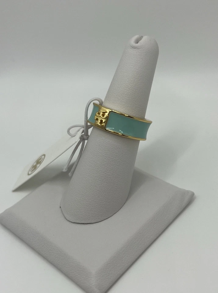 Anillo Tory Burch Esmalte Logo TB en Dorado y Verde Azulado Talla 7 Nuevo con Etiquetas Foto 3 de 4
