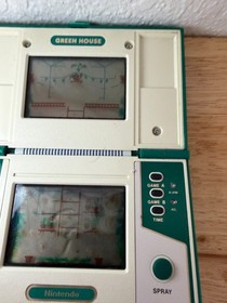 Nintendo 1982 Greenhouse Game and Watch GH-54 Vintage