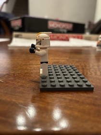 LEGO Star Wars Clone Trooper Pilot Phase 1 Minifigure 75076 sw0609