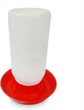 Little Family Members Plastic 1-Quart Baby Chick Waterer and Chicken Drinker