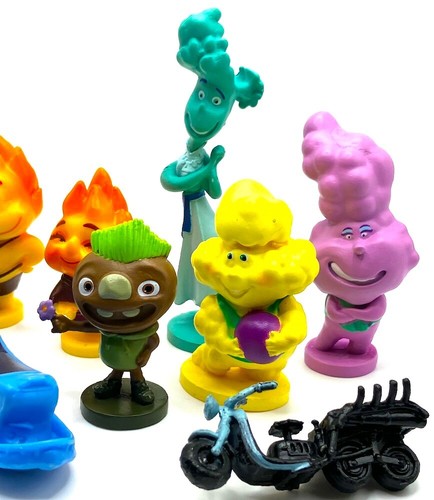 Juego de figuras elementales Disney Pixar PVC JUGUETE Bernie & Cinder Lumen BROOK Clod! - Imagen 3 de 3