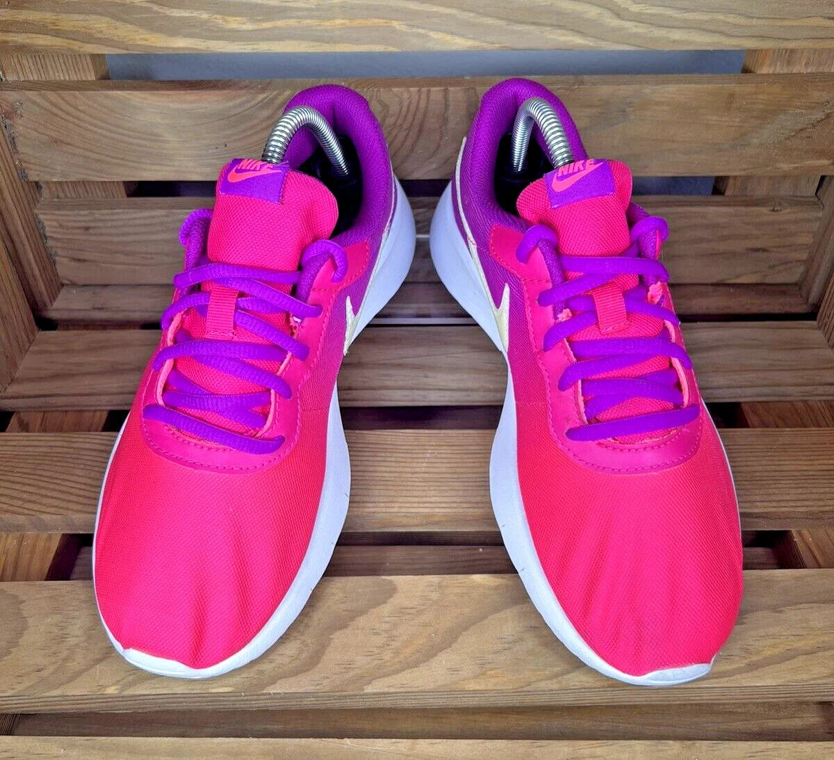 Nike clearance tanjun violet