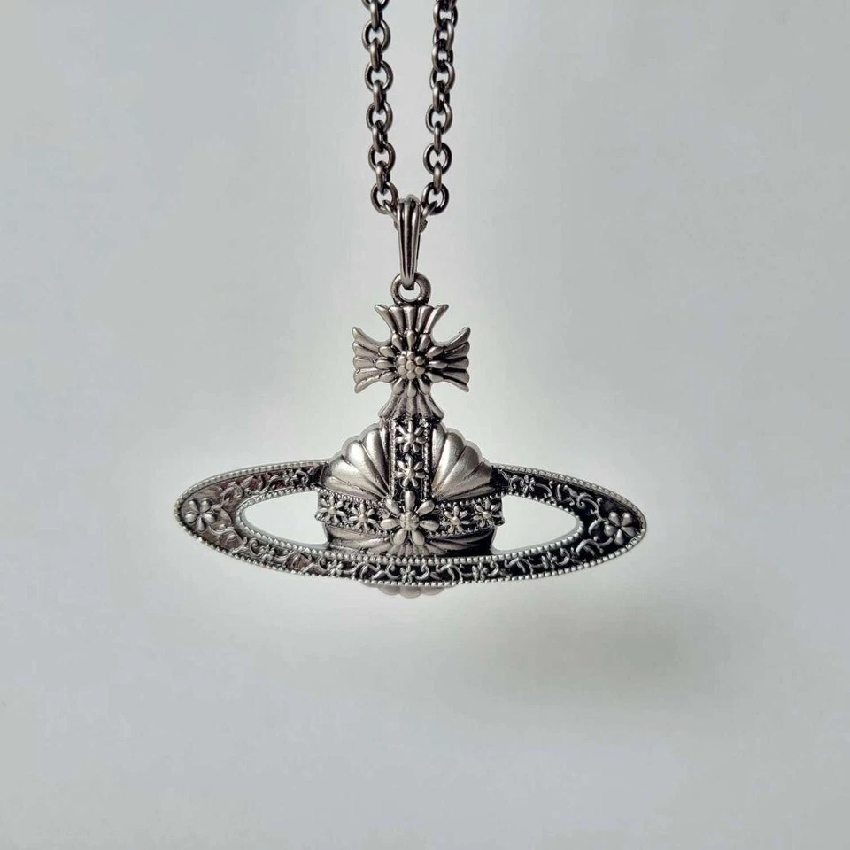 Ожерелье с шаром Vivienne Westwood как новое - Изображение 3 из 4