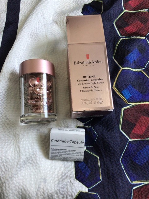 elizabeth arden retinol ceramide capsules line erasing night serum gift set