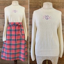 Vintage 1970  s Romantic Cottagecore Farm Cozy Monogrammed Sweater Medium