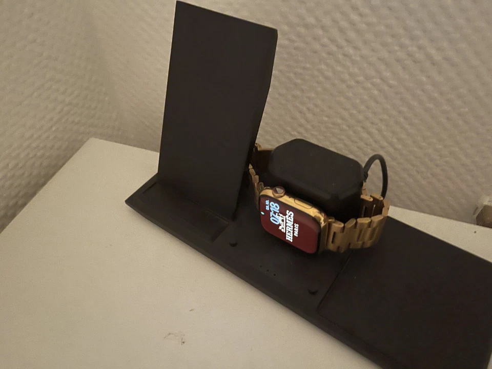 24 Karat Gold Apple Watch GPS+Cellular 45mm UVP/UPE 4.999,00€ PayPal - Bild 3 von 4