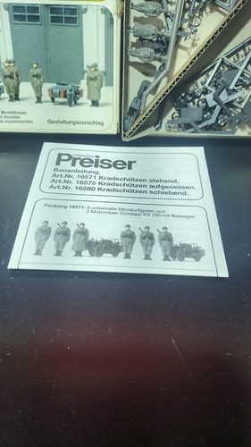 Original Preiser Military Motorcycle Crew At Attention 1:87 Model Kit #16571 - Picture 4 of 9