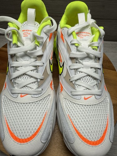 Nike Shoes Zoom Air Fire Summit White & Volt Size CW3876 104 W-11. M-9.5 - Picture 6 of 9