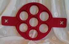 Non Stick Pancake Pan Flipper Silicone Egg Mould Breakfast Maker Tool