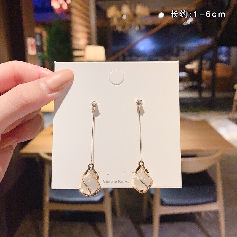 Trendy Cat Eye Stone Earrings Elegant Dangle Earrings for Fashion-Forward Women