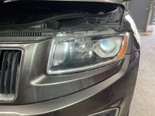 Driver Headlight Laredo VIN A 7th Digit Fits ...