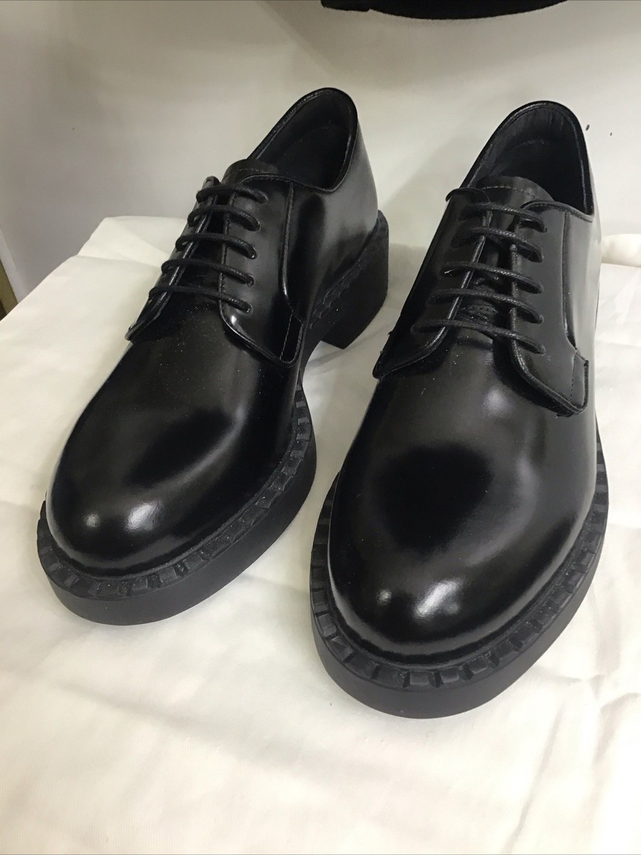 Prada Mens Black Brushed Leather Lace Up Round Toe Derby Shoe New