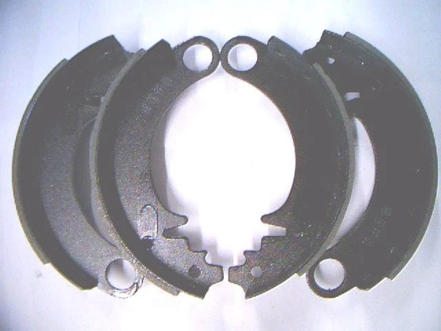 Zapata de freno 4 para Willys Jeep 1941-53 CJ-2 CJ-3 algunos Jeepster consultar descripción Foto 2 de 3