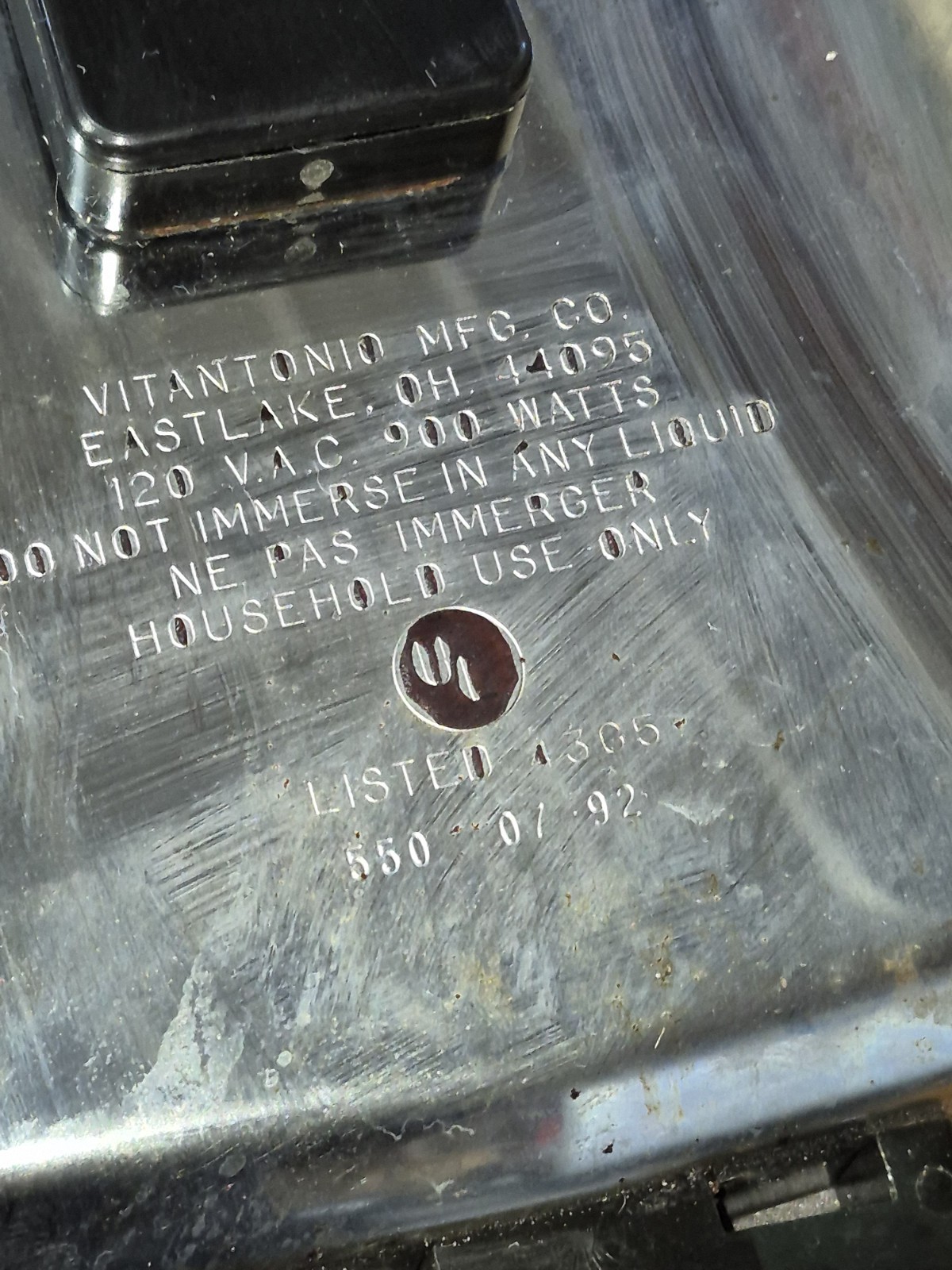 Vtg. Vitantonio Premier Professional Belgian Waffle Maker Model 550 Chrome Mcm