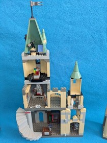 LEGO Harry Potter: Vintage Set 4709 Hogwarts Castle W/Instructions - Read