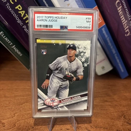 2017 Topps Holiday - Aaron Judge #HMW99 (RC) PSA 7