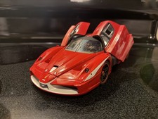 1:18 HOT WHEELS ELITE FERRARI FXX EVOLUZIONE RED ON BLACK NO BOX