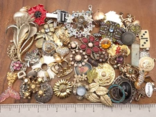 Vintage-Now 50+ Piece CRAFTING LOT Jewelry making Lot Large Variety Pieces #7