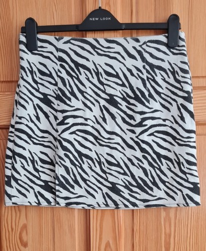 Womans Shein Short Zebra Pattern Skirt Size M