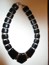 Signed Napier Plastic Chunky Choker Style Necklace