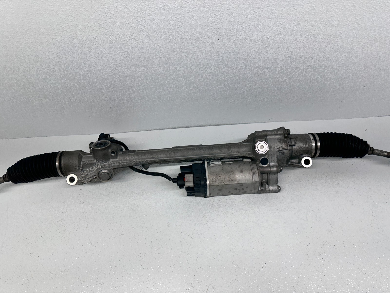 2017-20 MASERATI LEVANTE STEERING RACK POWER ELECTRIC TIE ROD AWD M161 OEM Italy