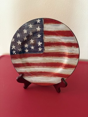GLOBAL DESIGN CONNECTIONS ~ KATE WILLIAMS ~ RUSTIC FLAG DESIGN ~ 8  PLATE