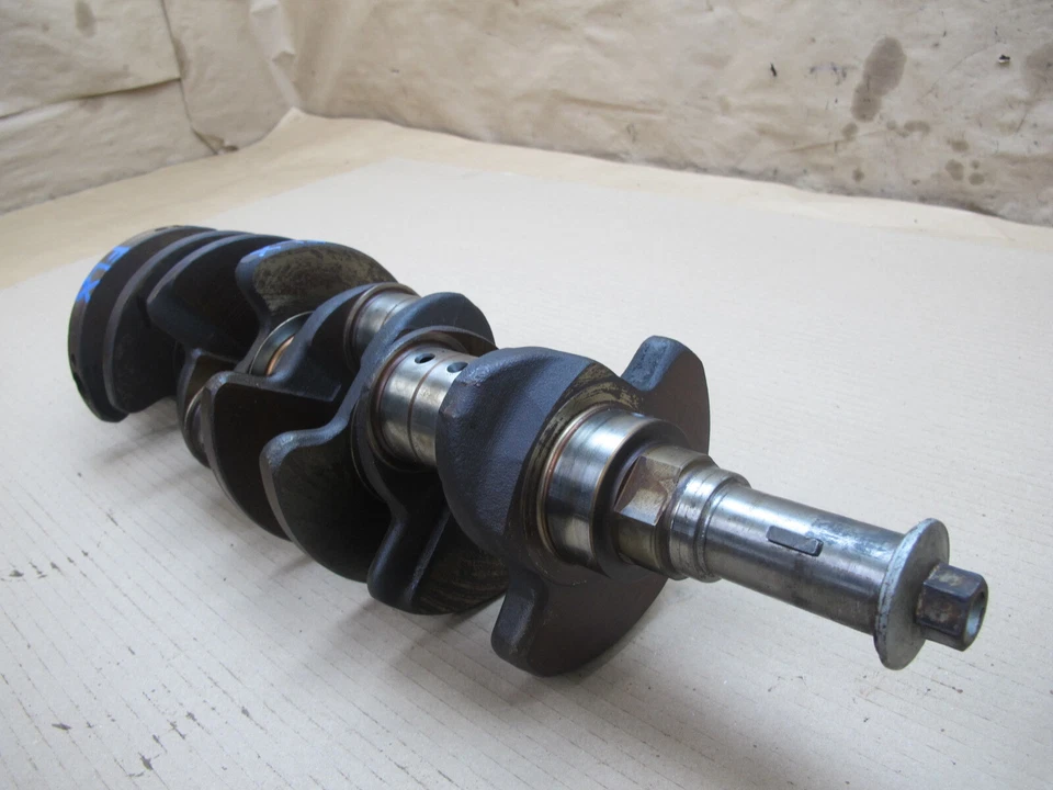 Cigüeñal motor Lexus J100 LX470 1999-2002 4,7 L 2UZFE CON COJINETE Foto 3 de 4