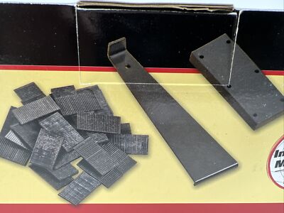 Laminate and Wood Flooring Installation Kit Essential DIY Tool!  Roberts 10-28