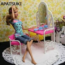 Bonito Regalo Divertido Muñeca Juguetes Para Bebés Niñas Jugar Casa Tocador Con Sillas
