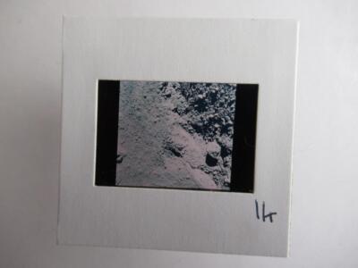 Astronomisches 35mm Zelluloid Dia Apollo 17 Blick auf orange Erde
