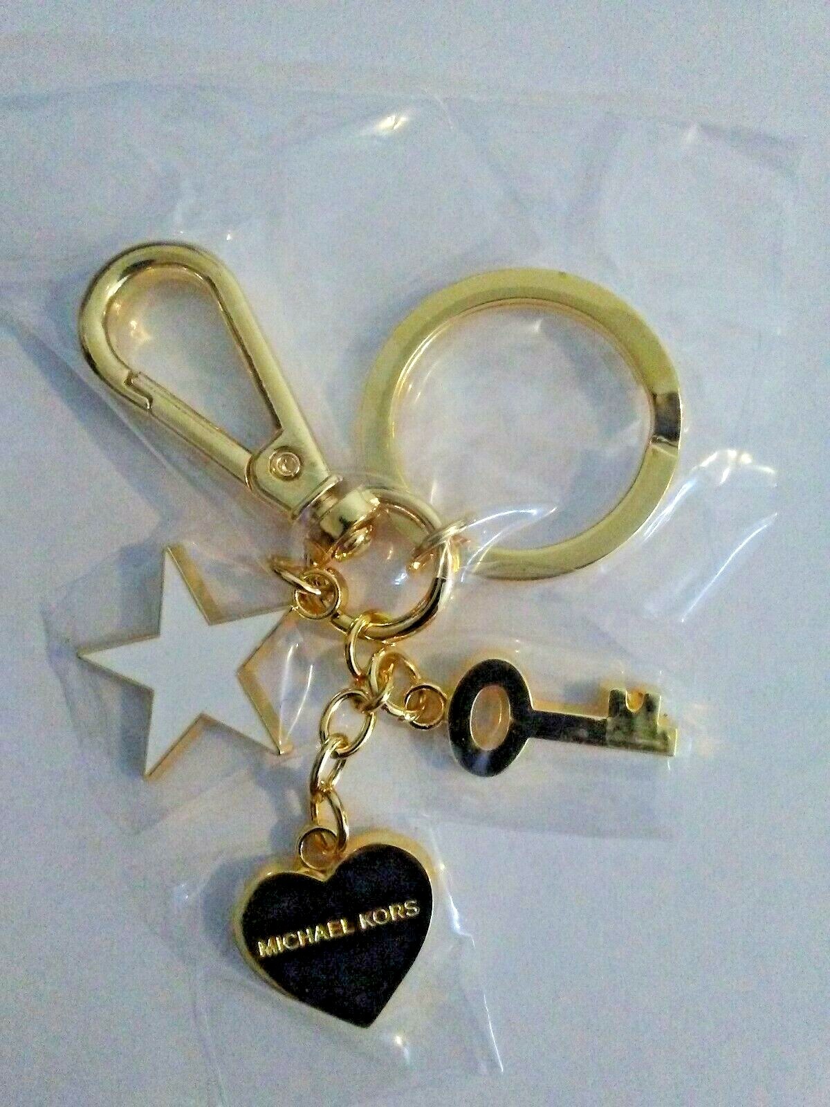 michael kors heart keychain