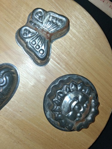 Vintage Jell-O Baking Mini Aluminum Metal Fluted Molds, 3" - Picture 13 of 16