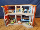 Vintage PLAYMOBIL City Life Large Hospital furnished with elevator (incomplete)
