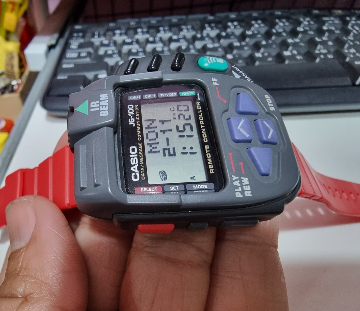 CASIO JG-100C-1T Cyber Cross Remote Japanese Digital Game Watch