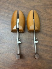 Vintage Wooden Shoe Trees Stretchers Shapers Adjustable Split Toe Pair Size 5