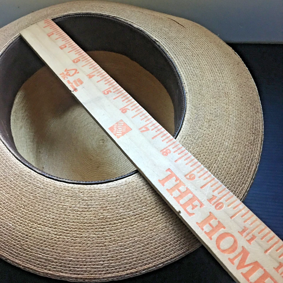 De colección "The Ritz" Cleveland Sombrero de Barco de Paja con Banda de Cinta Borgoña Foto 3 de 4