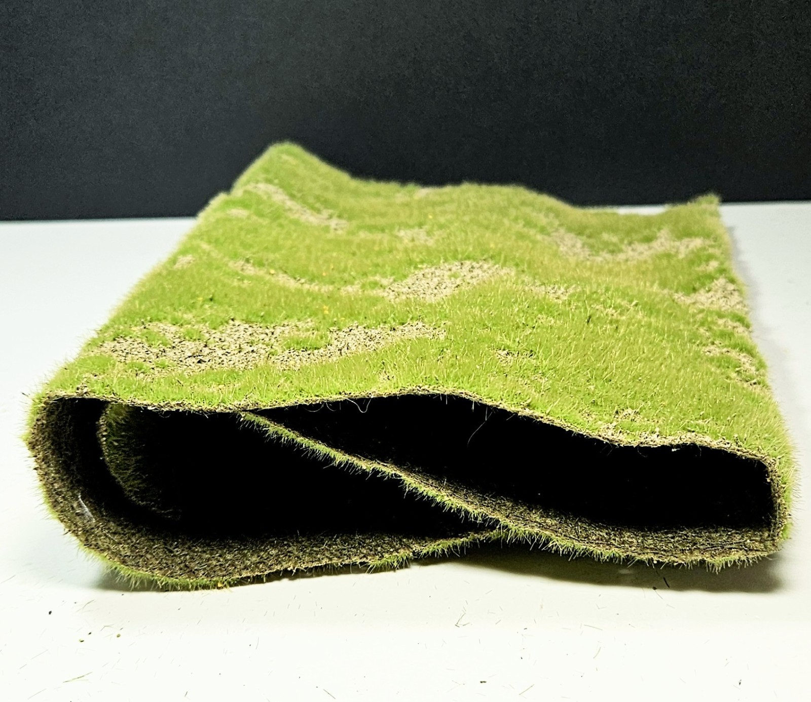 Artificial Model Grass Mat Fake Grass Turf 20" X 13" 