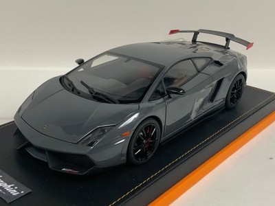 1/18 AutoArt Lamborghini Gallardo LP570 Super Trofeo  Leather base 74692  AB1316