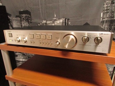 Luxman C-02 Top Vorverstärker Preamp