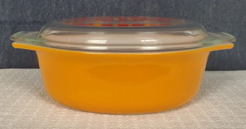 Vintage PYREX ~ “Friendship” ~ 1½ Qt Orange CASSEROLE 043 ~ Clear Patterned Lid