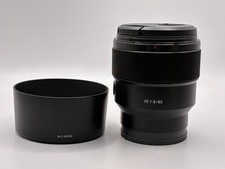 SONY FE 85mm f/1.8 E-MOUNT LENS - 85 mm 1:1.8 SEL 85F18 - SEL85F18 - VERY GOOD