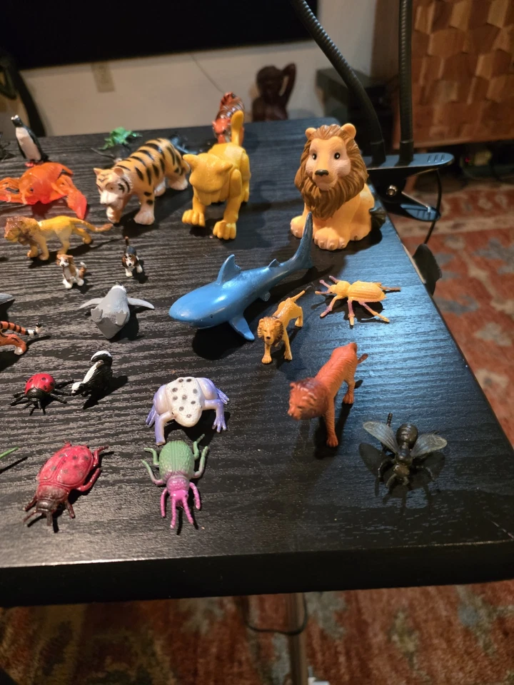 Lot of 55 Collectible Mixed Animal Figures PVC/Rubber/Plastic Variety Of Brands - Image 2 of 4