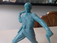 VINTAGE PLASTIMARX / MARX RUSSIAN 6" PLASTIC TOY SOLDIER  2