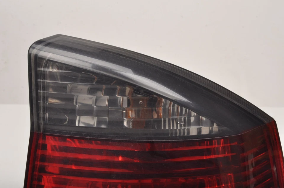 OPEL VECTRA C III GTS Luz Trasera Derecho - Imagen 4 de 4