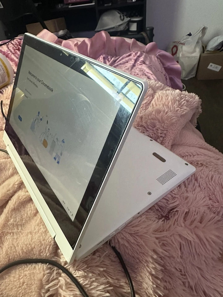 Chromebook pantalla táctil 2 en 1 Foto 2 de 4