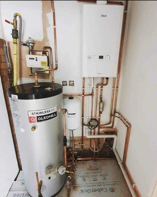 Worcester Bosch Combi 30i 4000 £1499 SUPPLIED u0026amp; FITTED-Boiler replaced  from £999 | eBay