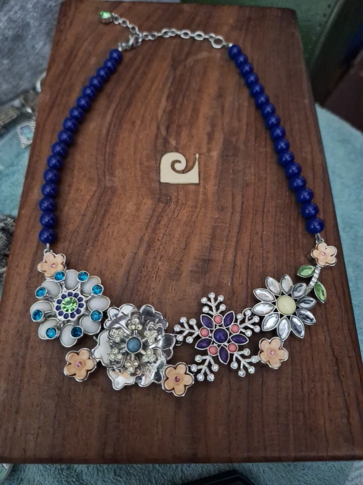 Lia Sophia Gorgeous Unique And Rare Necklace... - Image 3 of 4