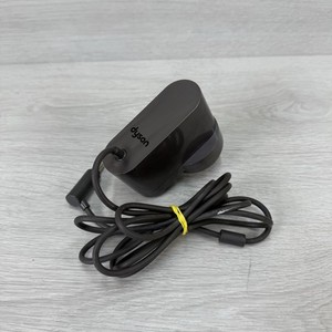 Dyson Original Original 205720-01 Akku Ladegerät DC58 V6 V7 V8 DC62 DC59 UK.